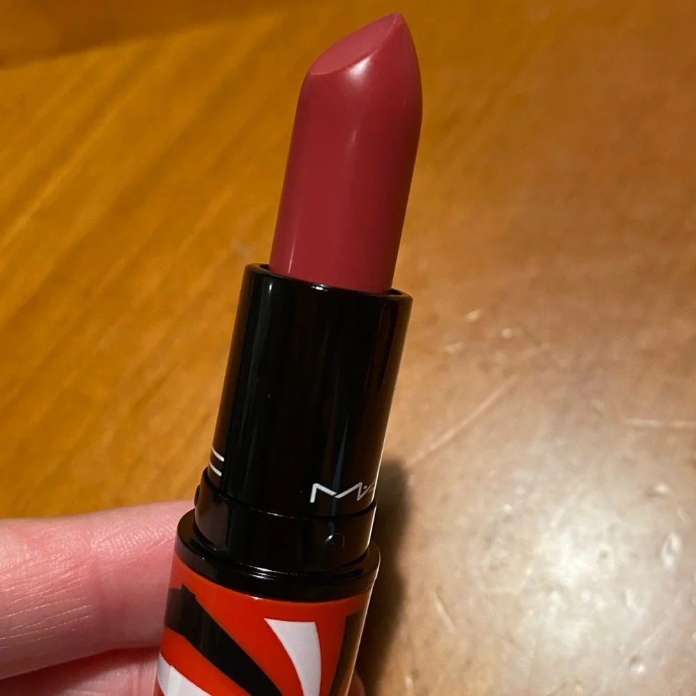 MAC Cosmetics brand new
